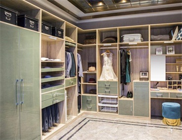 如何打造完美的衣帽間？