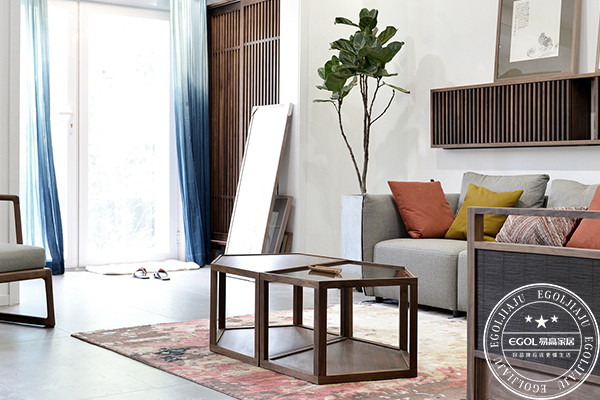 全屋定制96m&sup2;小三房如何在不經意間隔出辦公區？