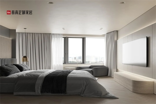 定制衣柜和成品衣柜相比有何不同？